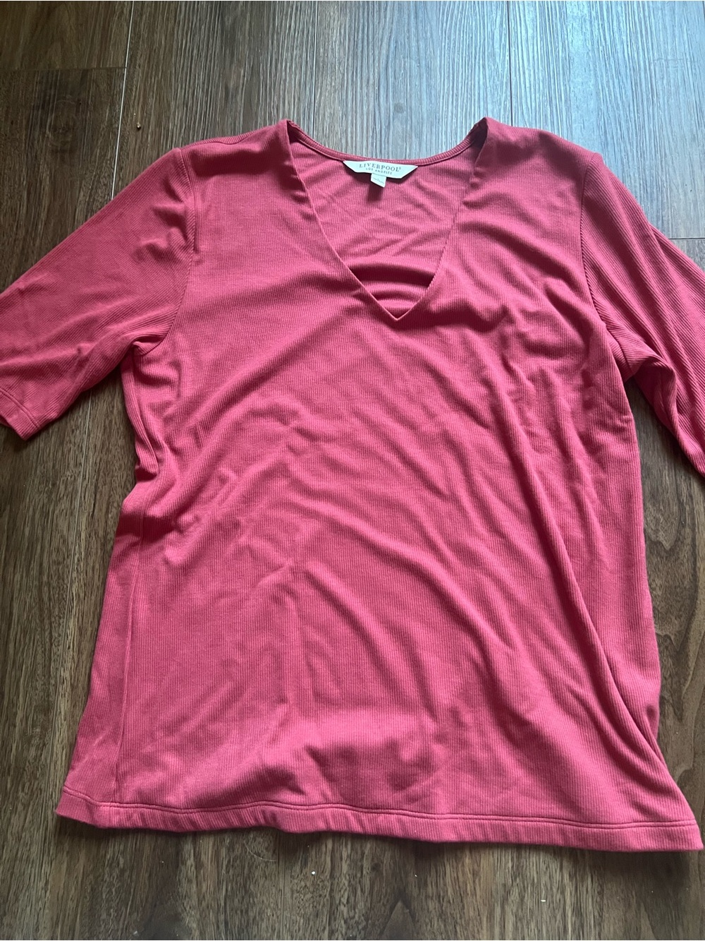 Liverpool Coral V-Neck Short Sleeve Tee